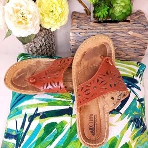 Cliffs by White Mountain Women's Sandal size 8 Flip Flop
